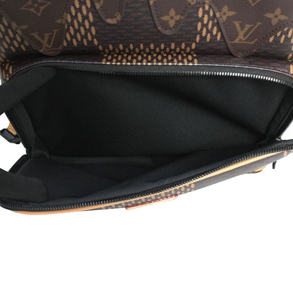 Louis Vuitton Backpack Campus Damier Giant Monogram Brown Black Hardware - Picture 5 of 8